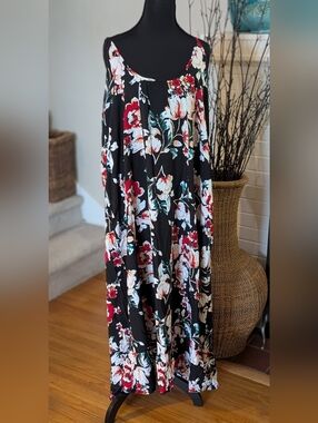 Buenos Ninos XXL Black Floral Maxi Dress Flowy Sleeveless Boho Loose Fit Summer